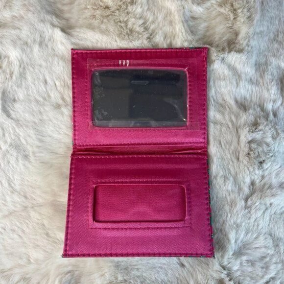 Lilly Pulitzer Mini Wallet Printed Gold Metallic Logo Pink Green Womens One Size - Picture 2 of 5